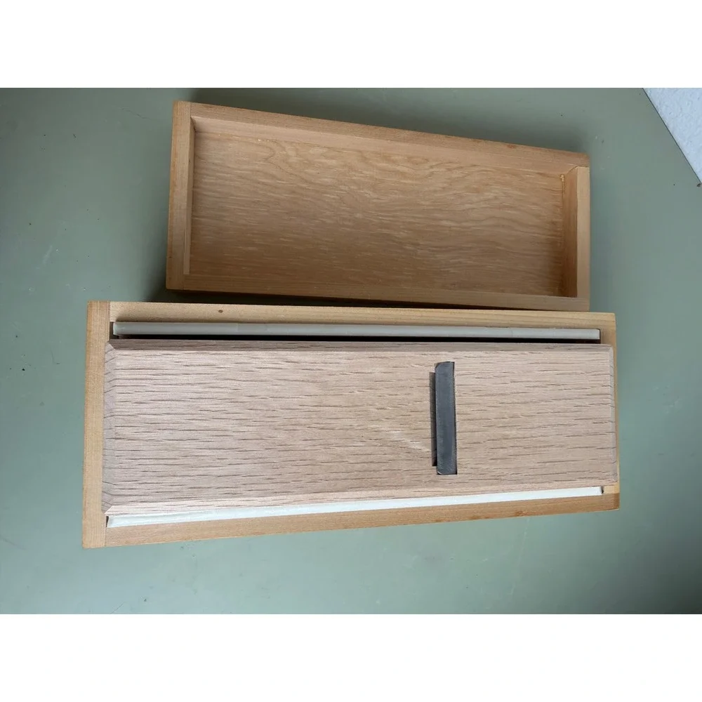 Japanese Katsuobushi Kezuriki Bonito Shaver Kanna Wood Box Blade Japan